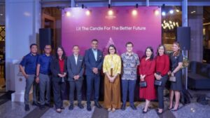 JS Luwansa Hotel and Convention Center Mengadakan Acara Penyalaan Lampu Natal dengan Tema “Lit the Light for a Better Future”