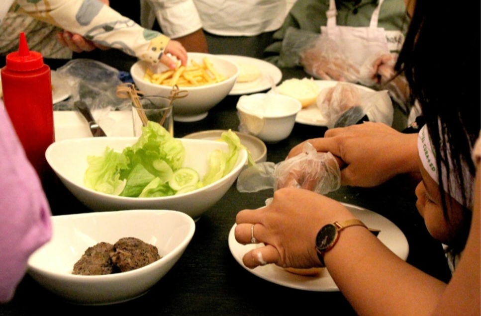 VIVERE Hotel, ARTOTEL Curated Hadirkan Pengalaman Liburan Anak yang Berbeda Melalui Smiles & Sprinkles