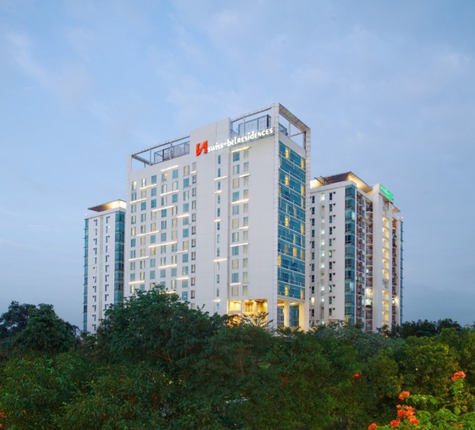 Swiss-Belresidences Kalibata Jakarta perayaan malam Tahun Baru “Light It Up! A Radiant Neon New Year’s Eve 2026”