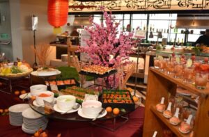 Kemeriahan Valentine & Imlek Dalam Satu Momen, Mercure Bandung City Centre Hadirkan Makan Malam Spesial Valentine dan Imlek Bertema Oriental