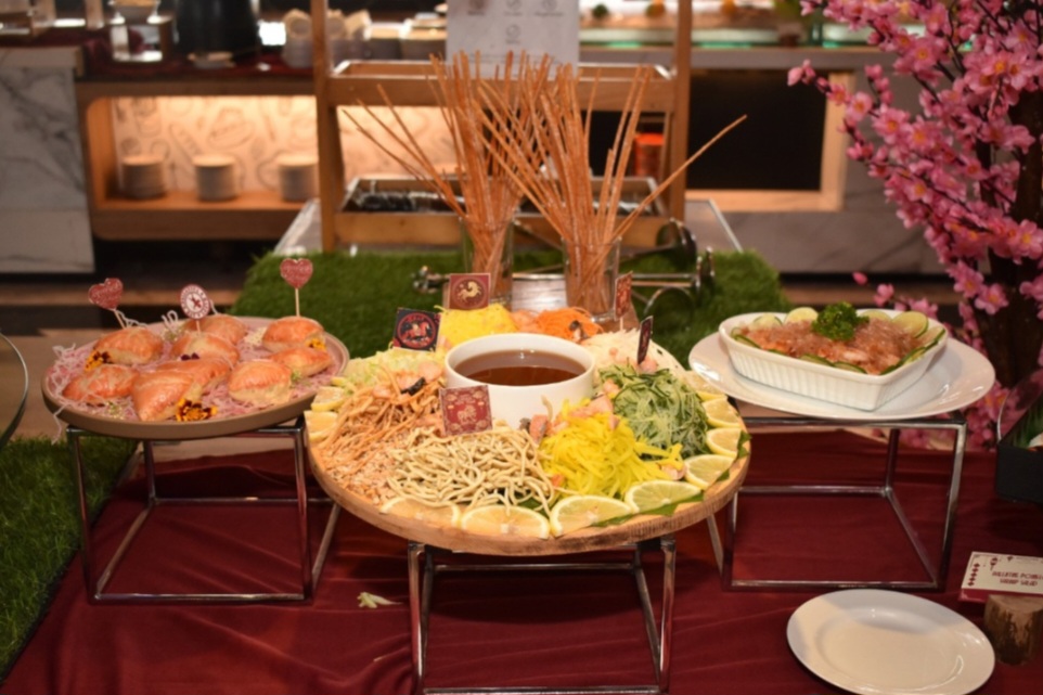 Kemeriahan Valentine & Imlek, Mercure Bandung City Centre Hadirkan Makan Malam Spesial Valentine dan Imlek Bertema Oriental