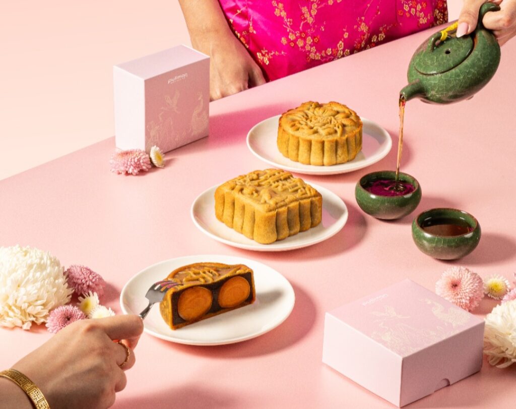 Pullman Jakarta Central Park Rayakan Mooncake Season “The Art of Gifting”