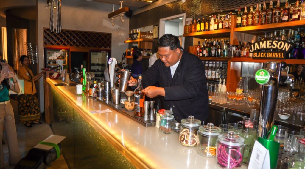 Pullman Jakarta Central Park Hadirkan “From Bali With Spirit”